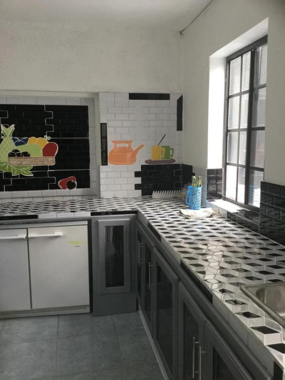 Little Savoy Guest House New Рънауей Бей Екстериор снимка