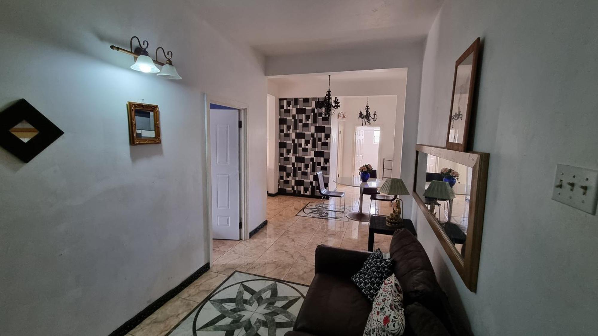 Little Savoy Guest House New Рънауей Бей Екстериор снимка